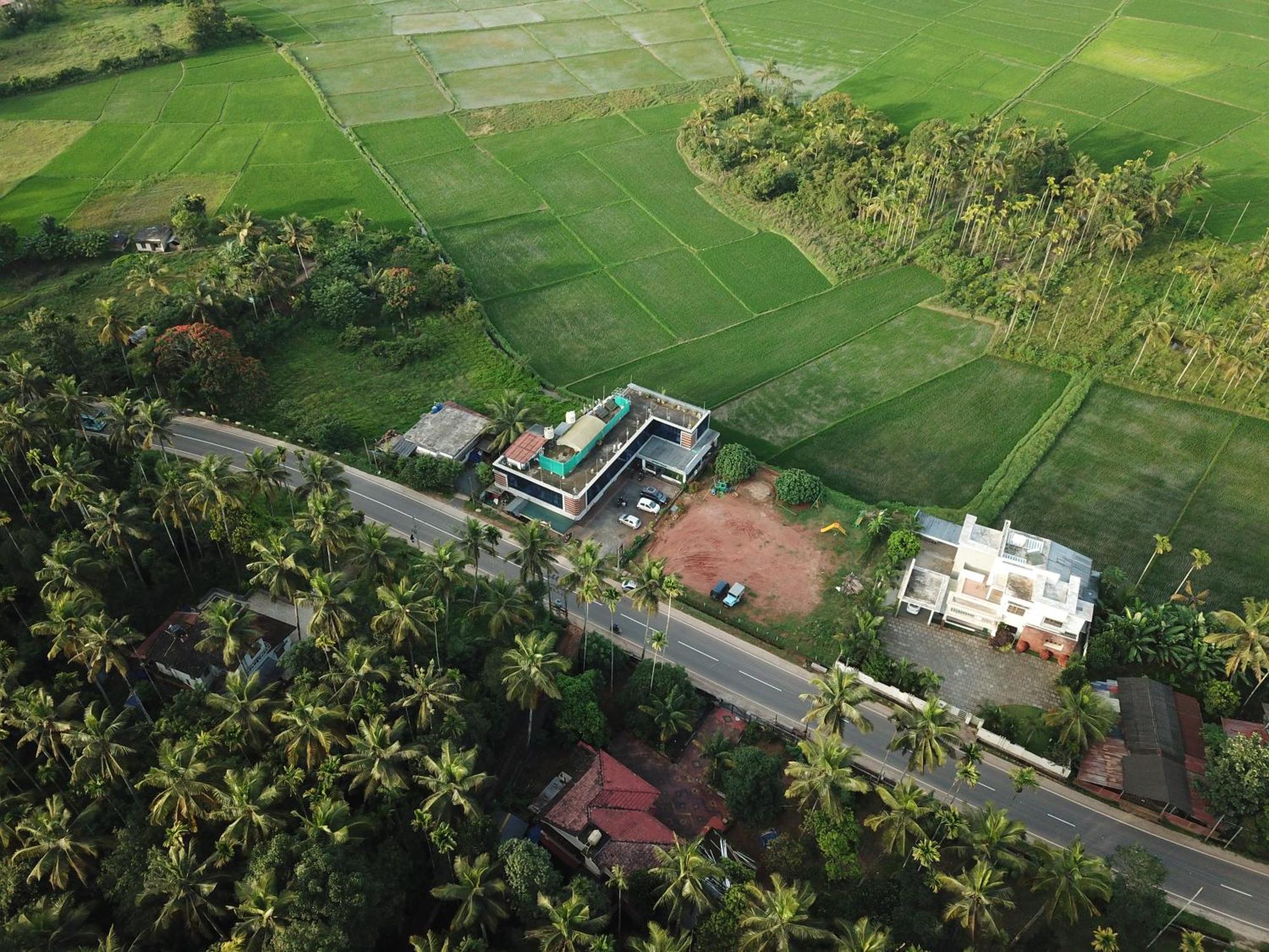 Paddyfield Inn Mananthavady Eksteriør bilde