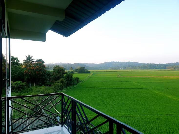 Paddyfield Inn Mananthavady Eksteriør bilde