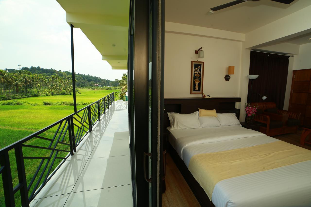 Paddyfield Inn Mananthavady Eksteriør bilde